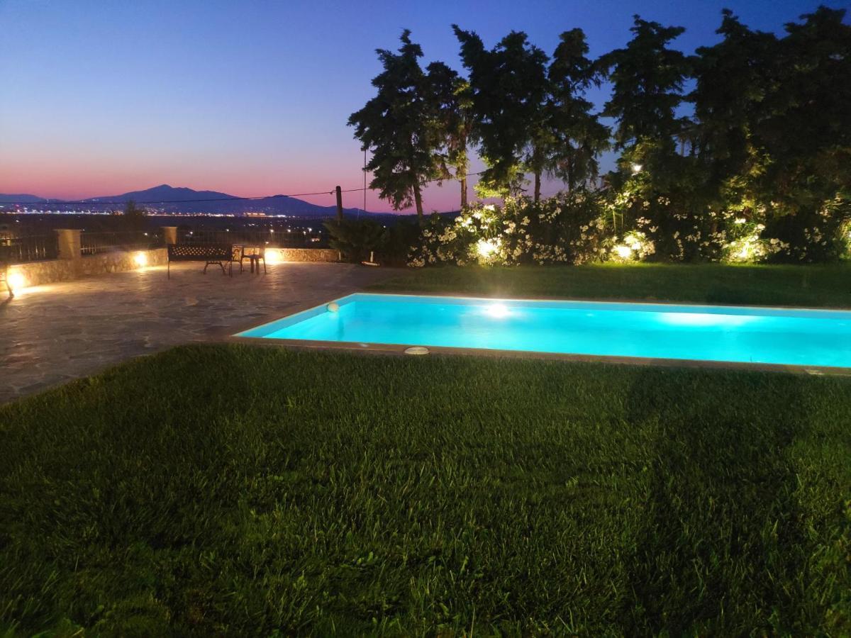 Ellie's Stonehouse Gianapa, Porto Rafti, Greece, 190 03, Gr Villa *